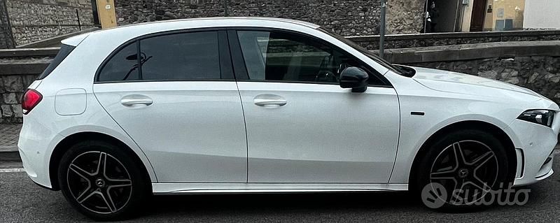 Usata Mercedes A250 160 CV (117 kW) 2022 Berlina