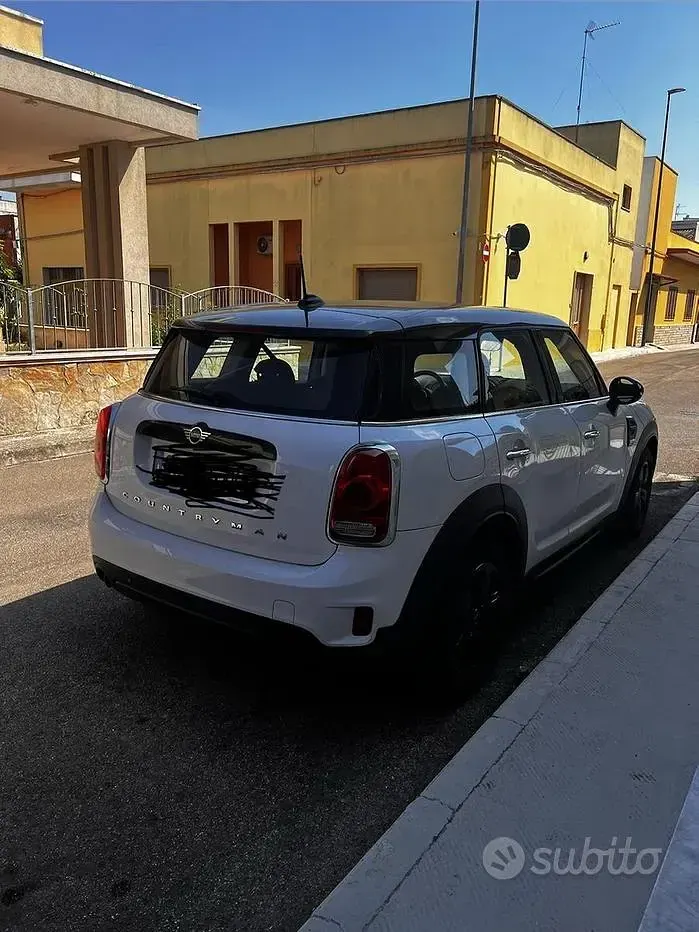 Usata Mini One Countryman 102 CV (75 kW) 2018 Bianco SUV