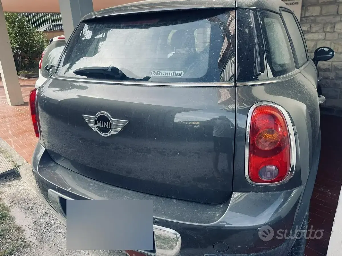 Usata Mini One Countryman 90 CV (66 kW) 2017 Grigio SUV
