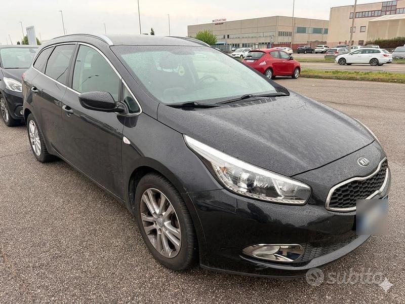 Usata Kia Ceed Sportswagon 110 CV (80 kW) 2014 Nero Station wagon