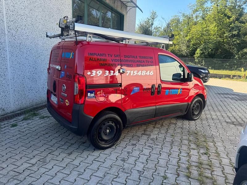 Usata Fiat Fiorino 95 CV (69 kW) 2016 Rosso Monovolume