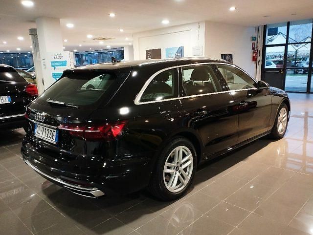 Usata Audi A4 Advanced 163 CV (119 kW) 2022 Nero Station wagon
