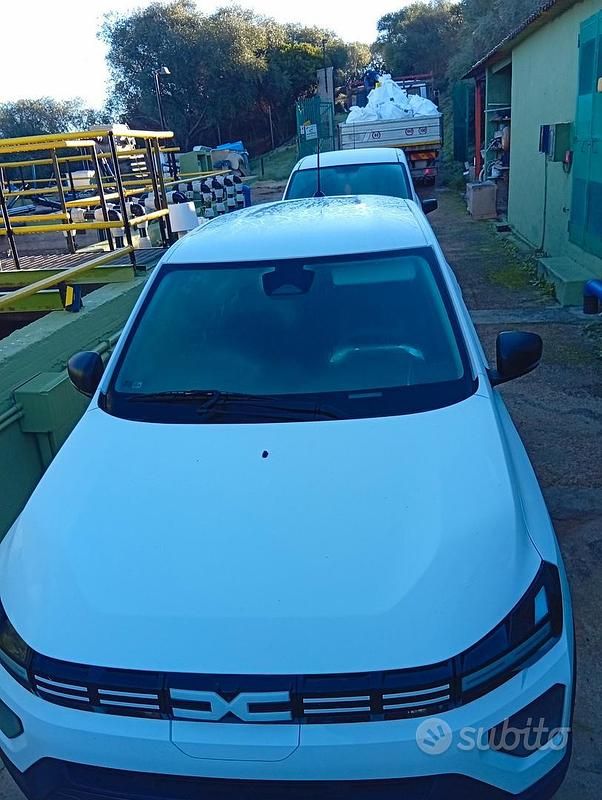 Usata Dacia Spring 33 kW (45 CV) 2025 Bianco Utilitaria