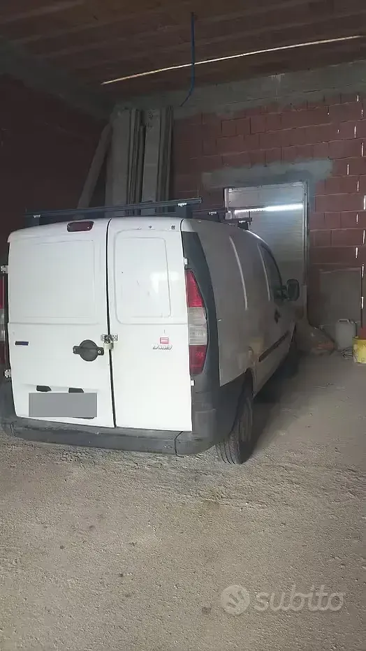 Usata Fiat Doblò 63 CV (46 kW) 2001 Bianco Monovolume