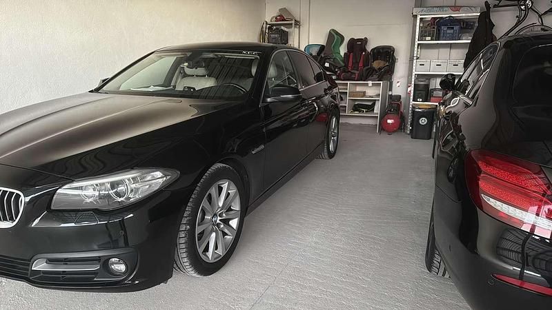 Usata 2017 BMW 520 Efficient Dynamics Tre volumi | 9500 € (Super prezzo) - Immagine 1/4