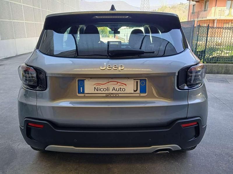 Usata Jeep Avenger 101 CV (74 kW) 2023 Grigio SUV