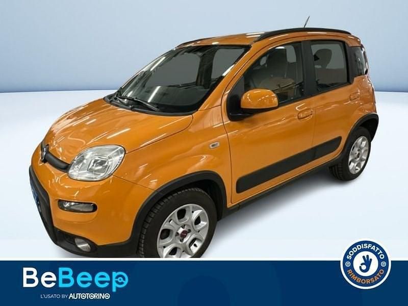 Usata Fiat Panda Trekking 85 CV (62 kW) 2013 Arancione metallizzato Utilitaria