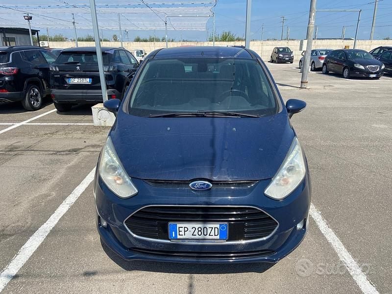 Usata Ford B-MAX Titanium 95 CV (69 kW) 2013 Blu Monovolume
