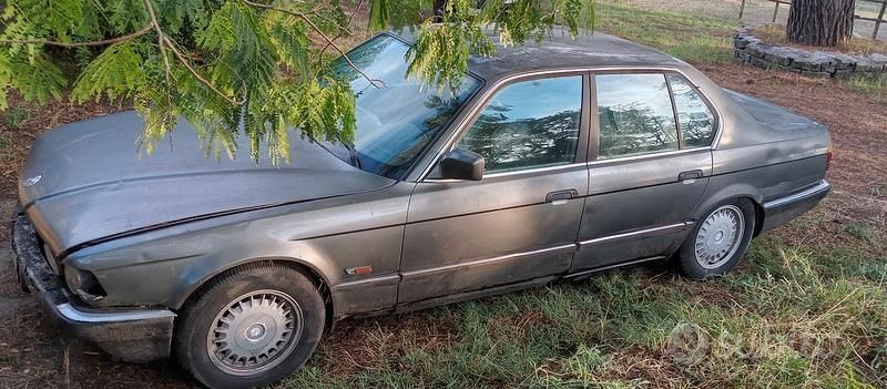 Usata BMW 730 197 CV (144 kW) 1987 Grigio Berlina