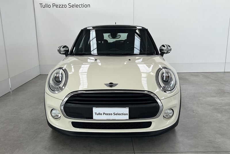 Usata Mini ONE Business 95 CV (69 kW) 2016 Pepper white pastello Utilitaria