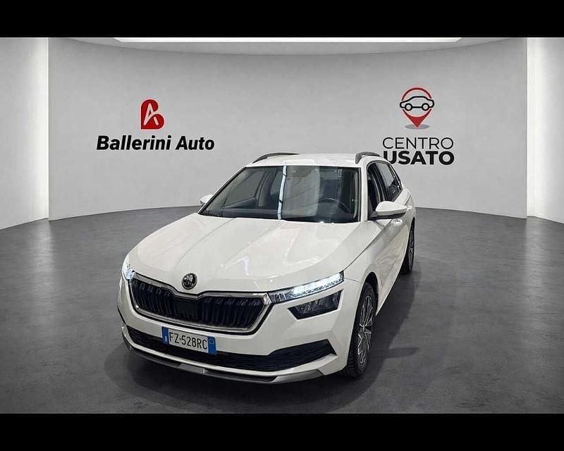 Usado Skoda Kamiq Ambition 95 CV (69 kW) 2020 SUV