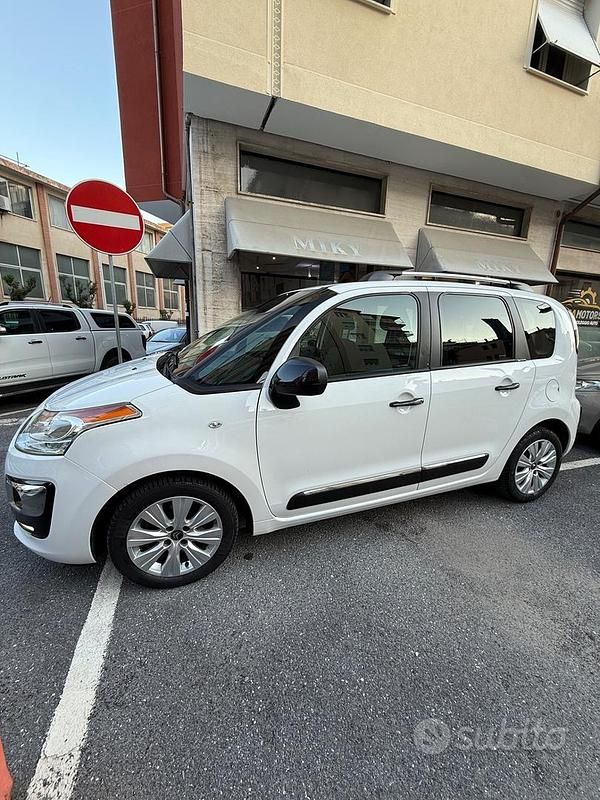 Usata Citroën C3 Picasso Exclusive 110 CV (80 kW) 2016 Bianco Monovolume