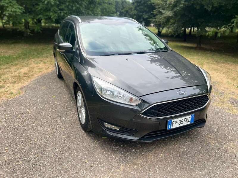 Usata Ford Focus Titanium X 120 CV (88 kW) 2018 Grigio Station wagon