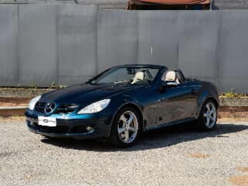 Usata Mercedes SLK200 2005 Blu Cabrio