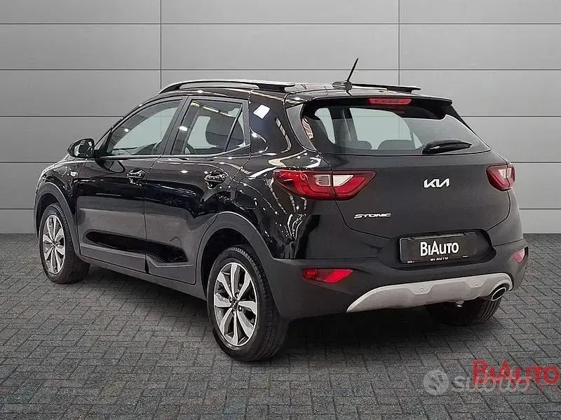 Usata Kia Stonic Urban 84 CV (61 kW) 2022 Nero SUV