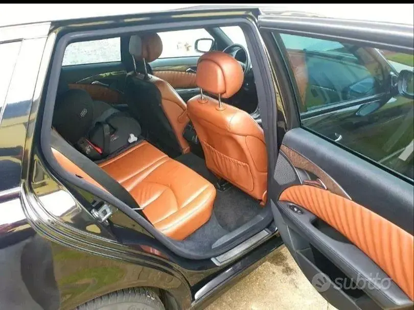 Usata Mercedes E220 Avantgarde 170 CV (125 kW) 2009 Nero Station wagon