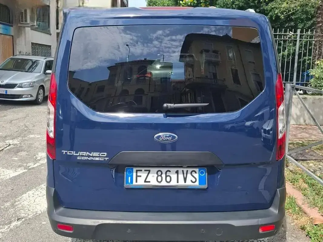 Usata Ford Tourneo Connect 101 CV (74 kW) 2019 Blu/azzurro Monovolume
