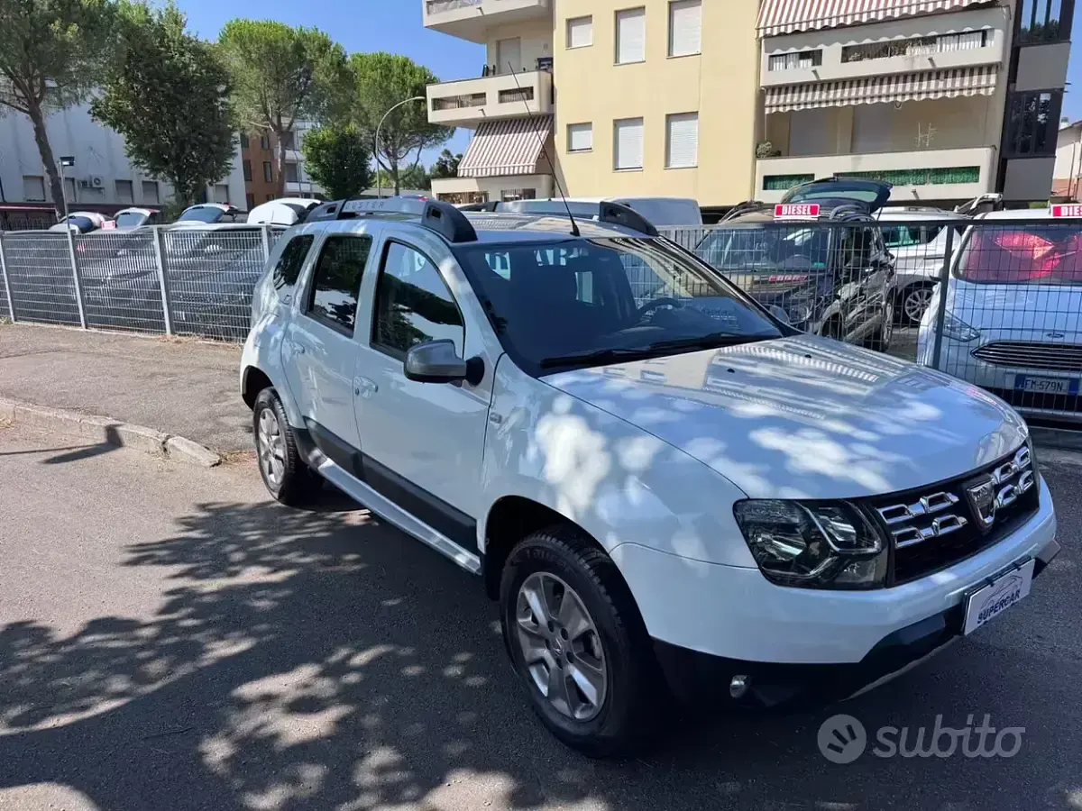Usata Dacia Duster 109 CV (80 kW) 2014 Bianco SUV