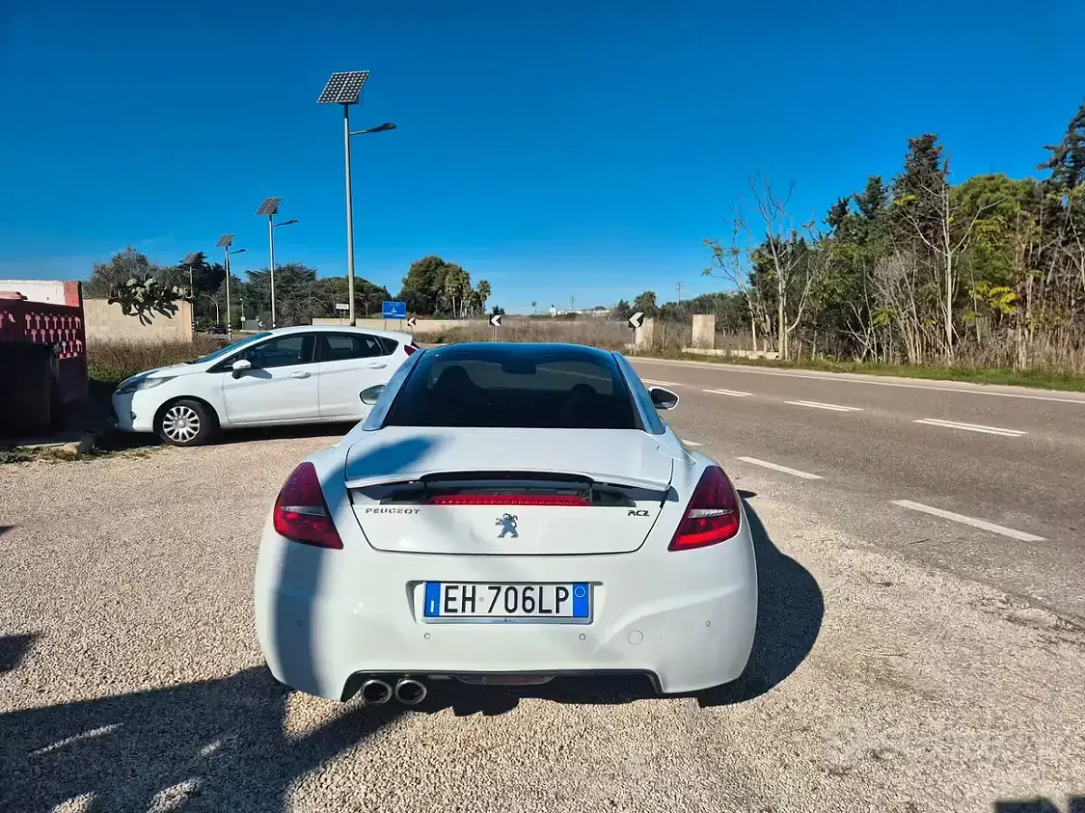 Usata Peugeot RCZ 156 CV (114 kW) 2011 Bianco Coupé