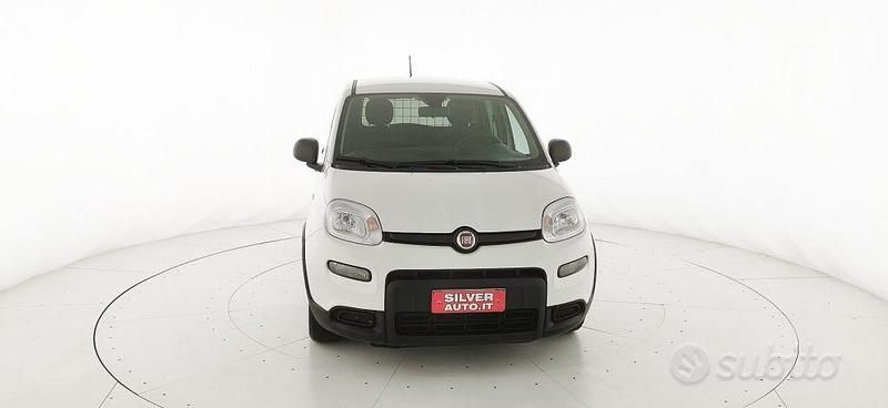 Usata Fiat Panda S 69 CV (50 kW) 2023 Bianco pastello Utilitaria