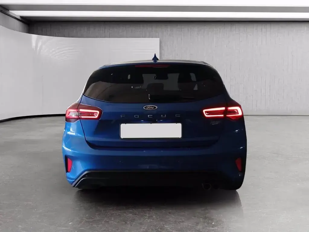 Usata Ford Focus ST-Line X 125 CV (91 kW) 2024 Blu Berlina