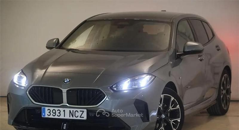 Usata BMW 116 M Sport 122 CV (89 kW) 2025 Gray Utilitaria