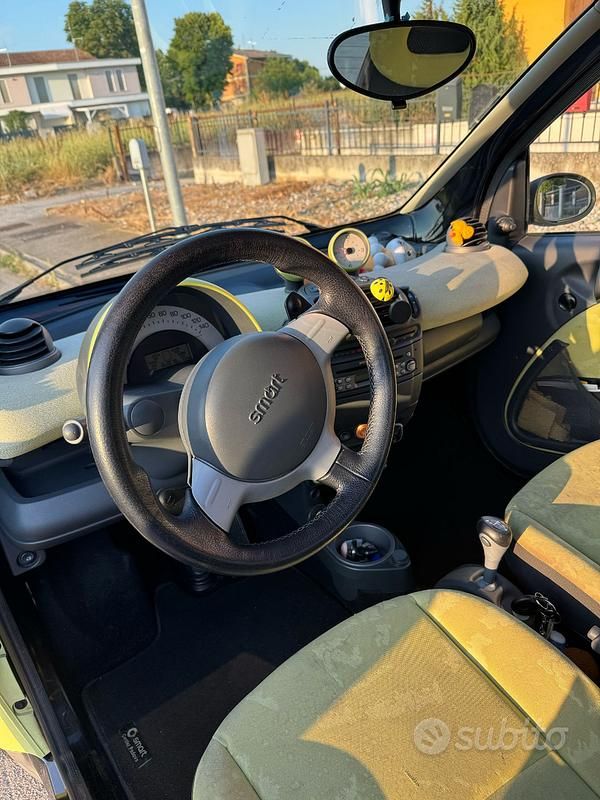 Usata Smart ForTwo Coupé Pulse 41 CV (30 kW) 2006 Utilitaria