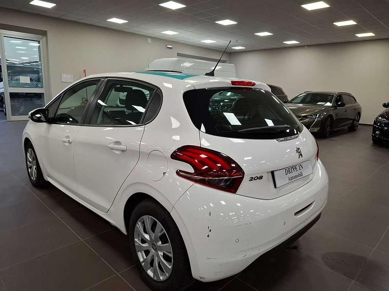 Usata Peugeot 208 Active 82 CV (60 kW) 2019 Bianco Utilitaria