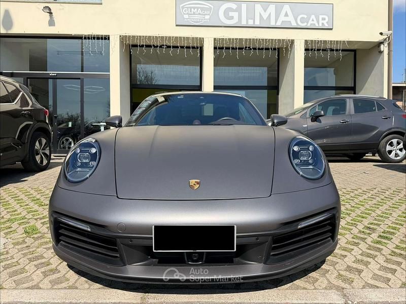 Usata Porsche 911 Carrera 4S Chrono 450 CV (330 kW) 2019 Argento gt Coupé