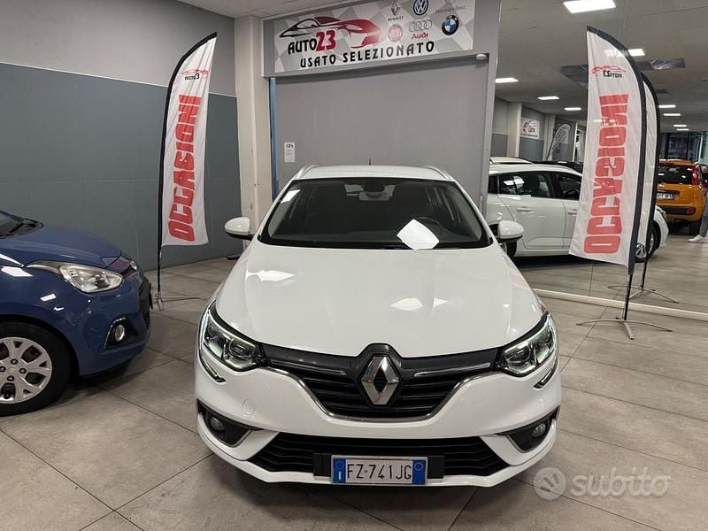 Usata Renault Mégane GrandTour Business 116 CV (85 kW) 2019 Bianco Station wagon