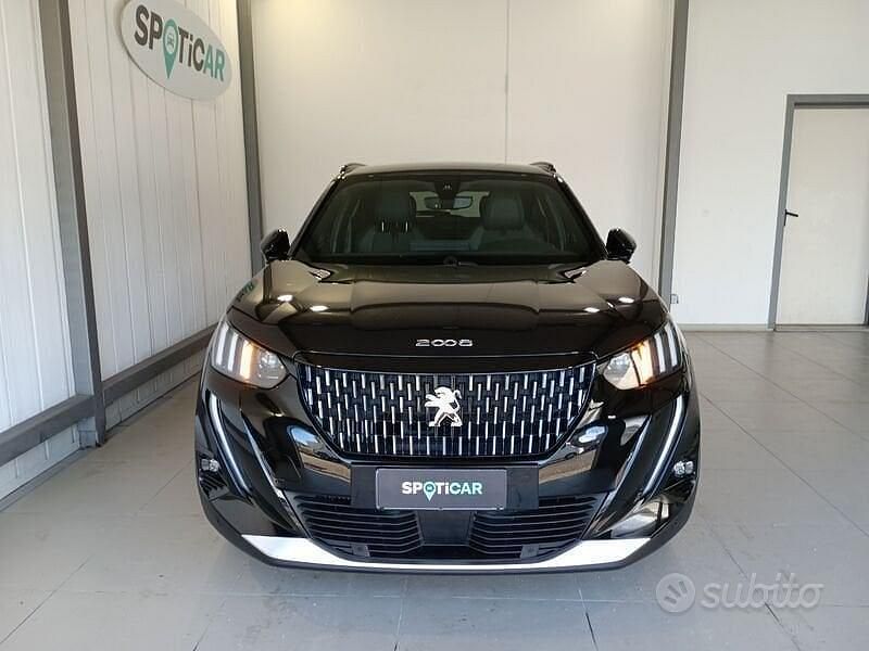 Usata Peugeot 2008 GT 131 CV (96 kW) 2022 Nero SUV