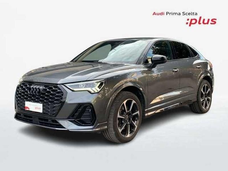 Grigio Usata 2022 Audi Q3 Sportback Ambiente SUV | 43.990 € (Cara) - Immagine 1/4