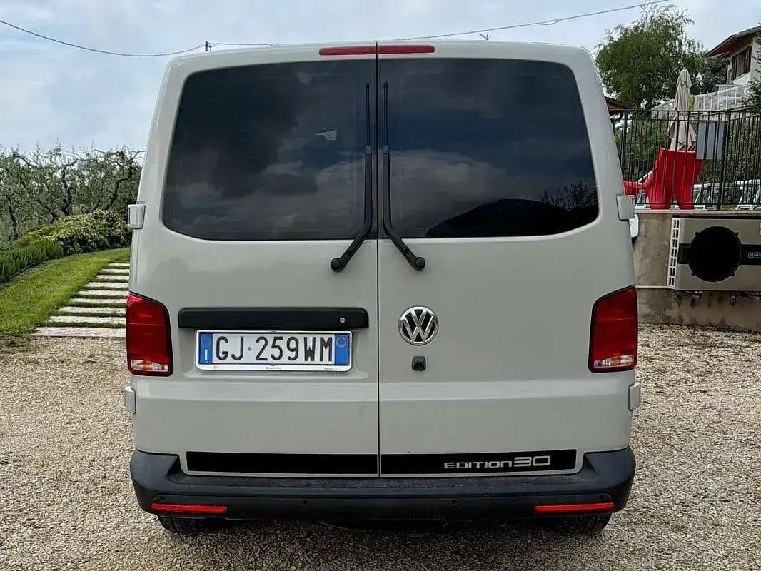 Usata VW T6.1 150 CV (110 kW) 2022 Beige Furgone