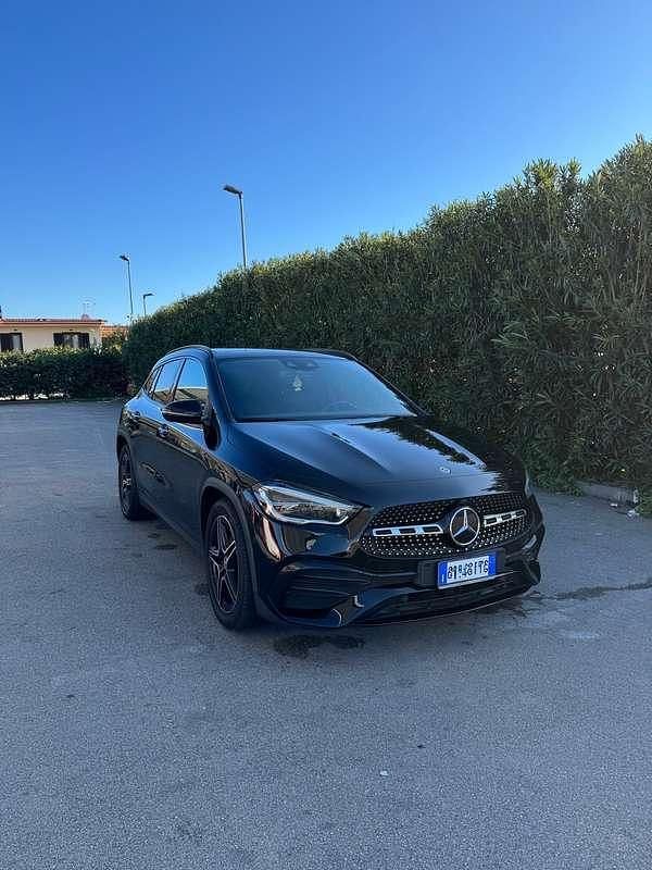 Usata 2020 Mercedes GLA200 Advanced Plus SUV | 37.500 € (Molto cara) - Immagine 1/4