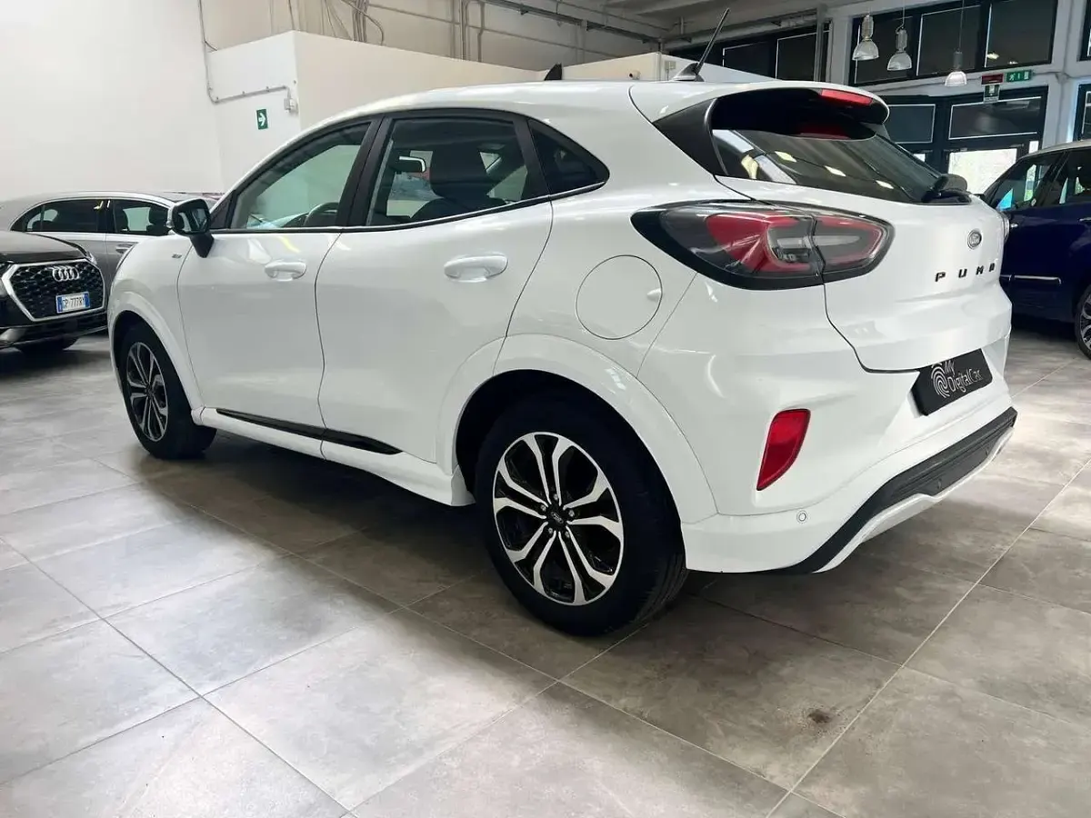 Usata Ford Puma ST-Line 125 CV (91 kW) 2021 Bianco SUV