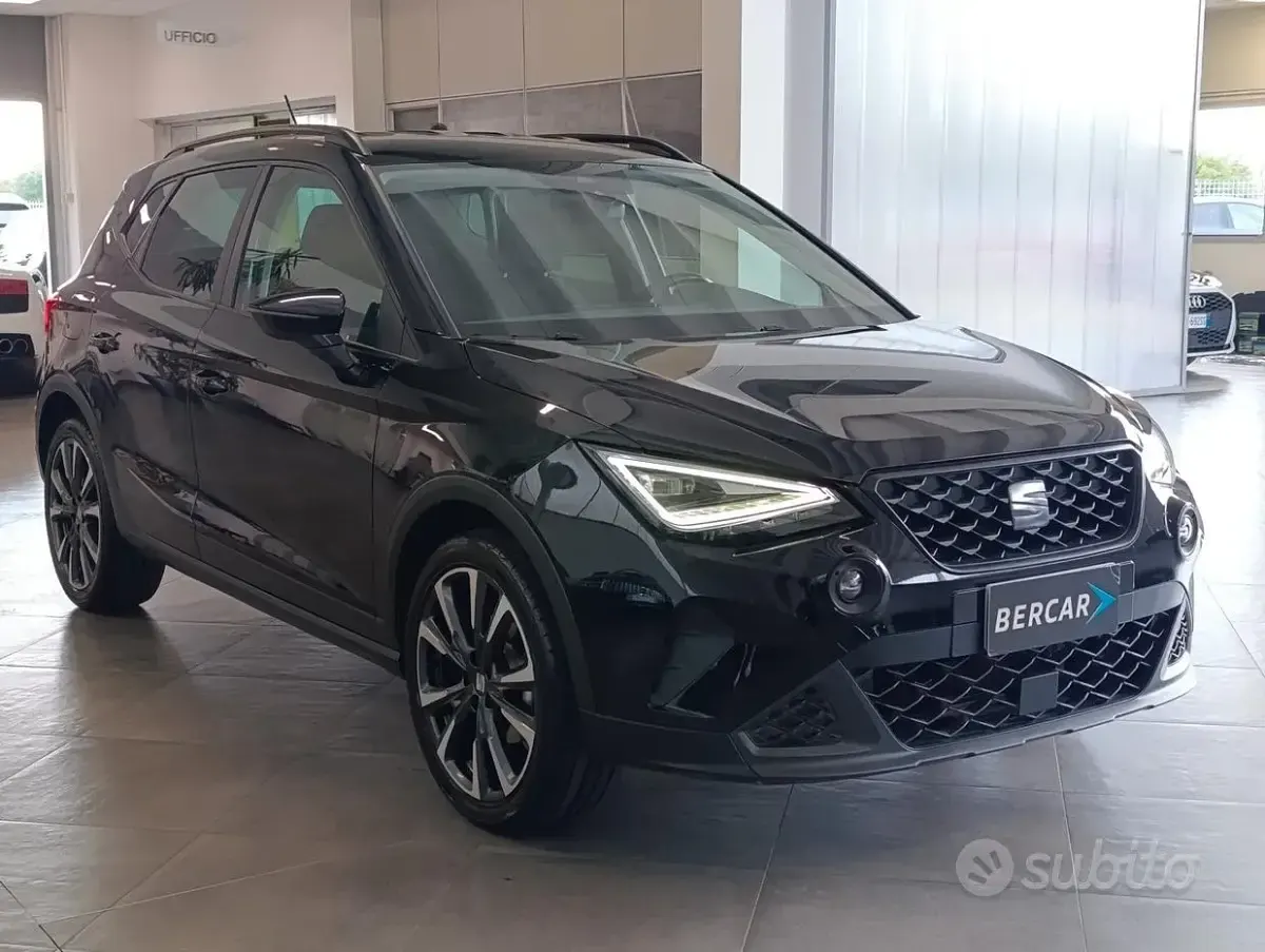 Usata Seat Arona Style 95 CV (69 kW) 2024 Nero SUV