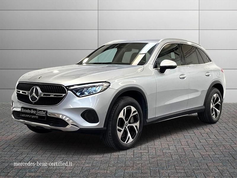 Grigio chiaro Usata 2023 Mercedes GLC300e Advanced SUV | 56.501 € (Ottimo prezzo) - Immagine 1/4