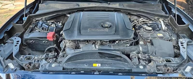 Usata Jaguar F-Pace 250 CV (183 kW) 2018 Blu SUV