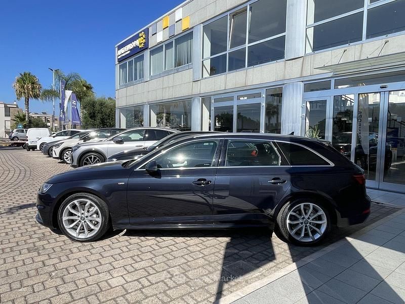 Gebraucht Audi A4 S-Line 190 PS (139 kW) 2018 Blau Kombi