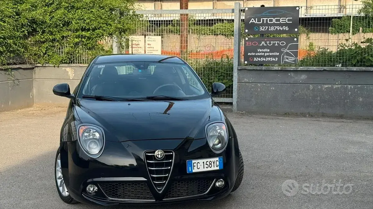 Usata Alfa Romeo MiTo 120 CV (88 kW) 2016 Nero Utilitaria