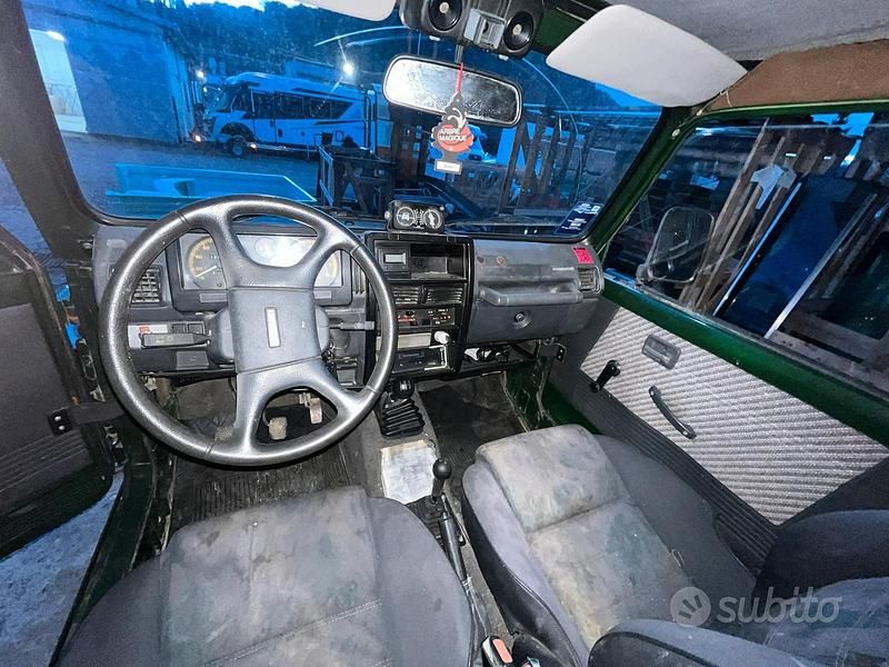 Usata Suzuki Samurai 64 CV (47 kW) 1988 Verde SUV