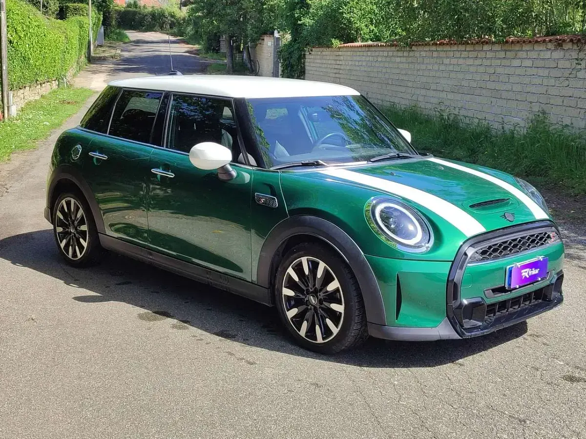 Usata Mini Cooper S Essential 178 CV (130 kW) 2023 Verde Utilitaria