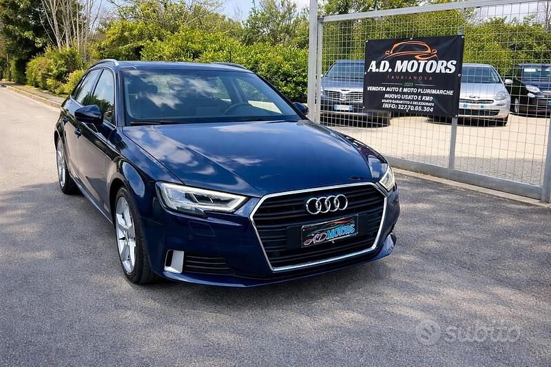 Usata Audi A3 Admired 115 CV (84 kW) 2018 Blu Berlina