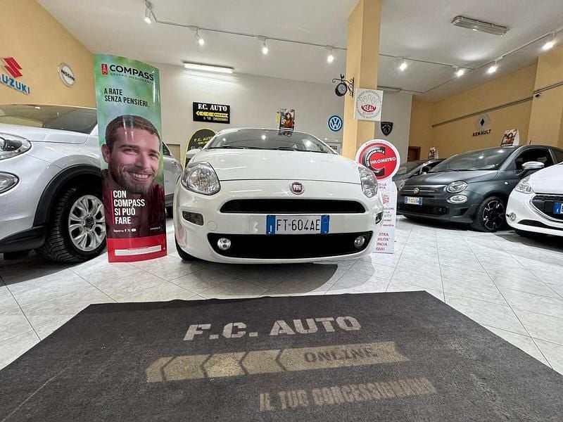 Usata Fiat Punto S 95 CV (69 kW) 2018 Bianco Furgone