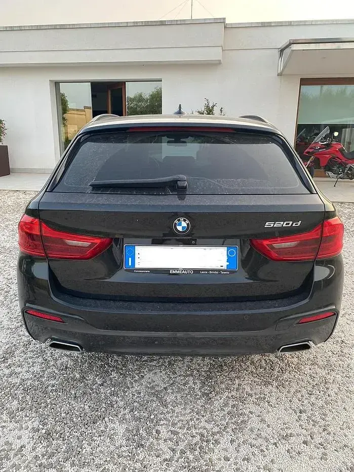 Usata BMW 520 190 CV (139 kW) 2018 Nero Station wagon