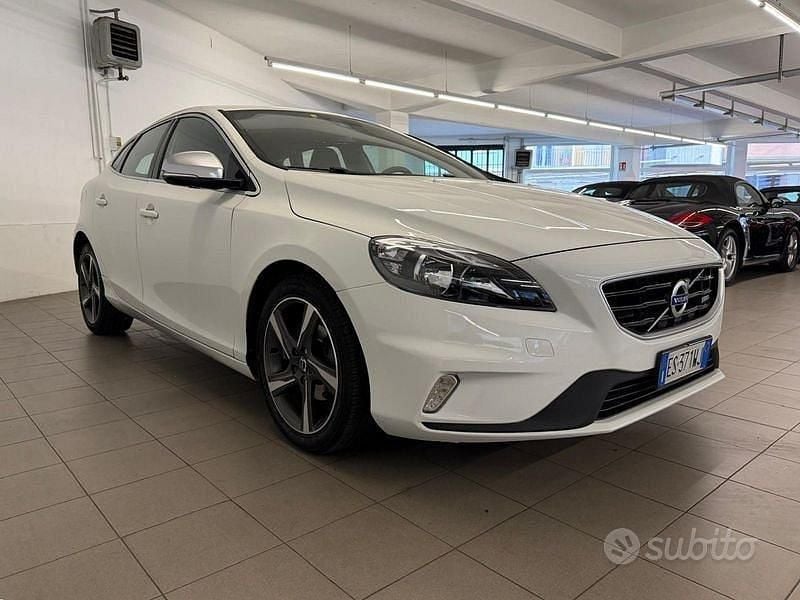 Usata Volvo V40 R-Design 114 CV (83 kW) 2013 Other Berlina