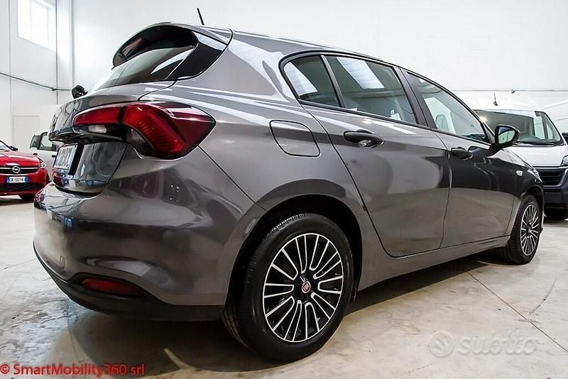 Usata Fiat Tipo City Life 101 CV (74 kW) 2023 Grigio Berlina