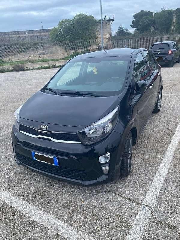 Usata Kia Picanto 67 CV (49 kW) 2019 Utilitaria