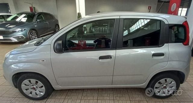 Usata Fiat Panda Pop 69 CV (50 kW) 2020 Grigio Berlina