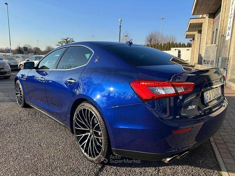 Usata Maserati Ghibli 409 CV (300 kW) 2017 Blu Berlina